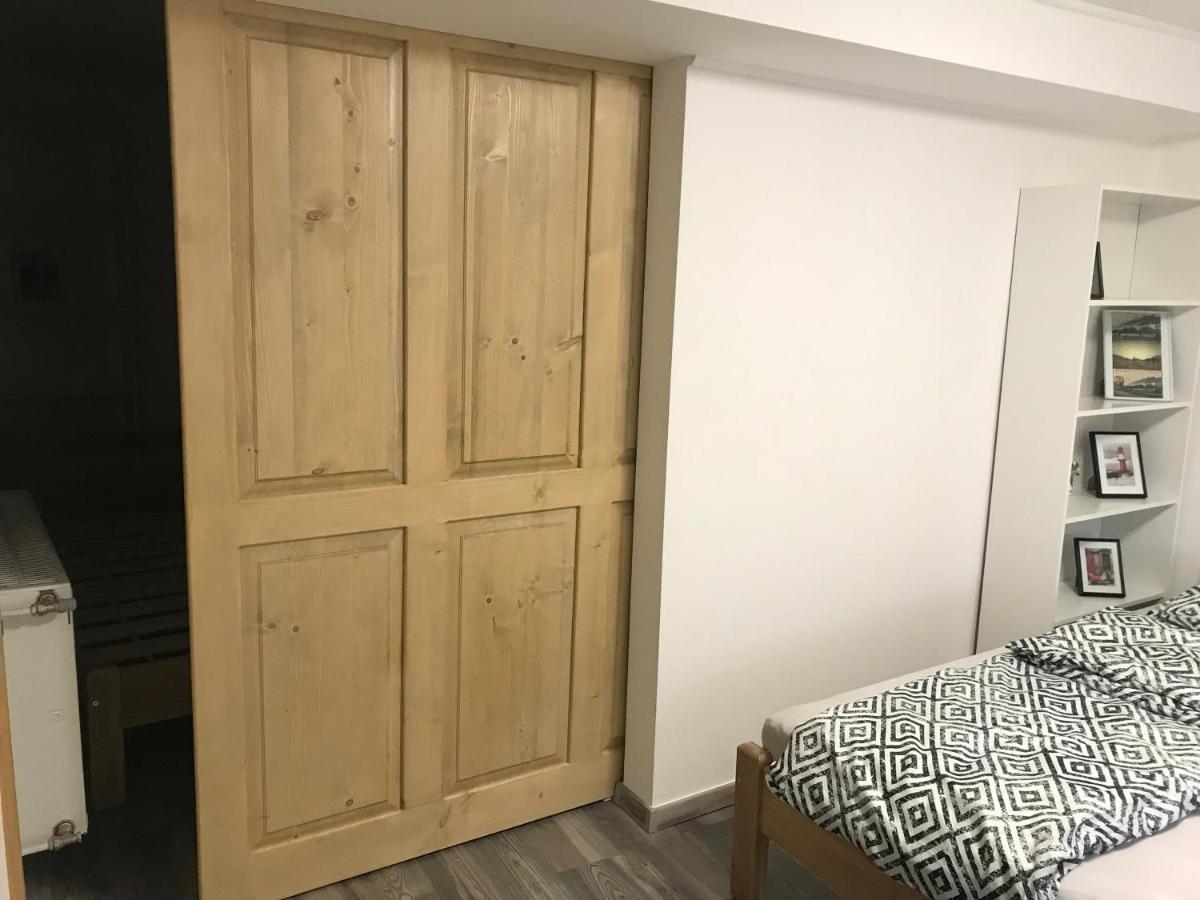 Mora Apartman 2 คิชคุนฟีเลกฮาซา ภายนอก รูปภาพ
